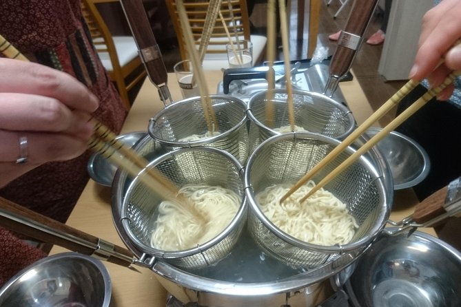 ramen-and-2-types-gyoza-dumplings-cooking-class