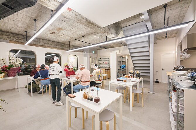 ramen-cooking-class-at-ramen-factory-in-mt-fuji