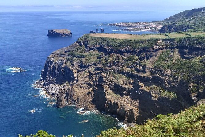 sete-cidades-and-lagoa-do-fogo-volcanic-lakes-guided-tour