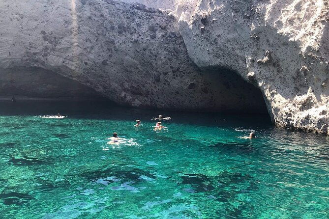 small-group-cruise-around-antiparos-despotiko-with-lunch