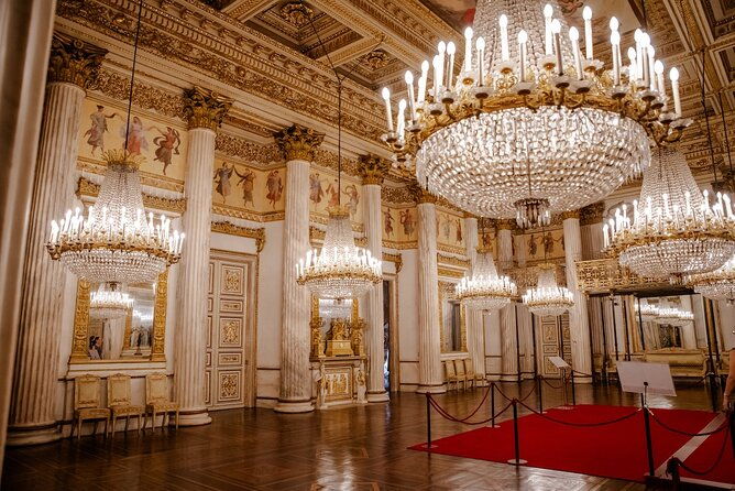 small-group-royal-palace-skip-the-line-tour