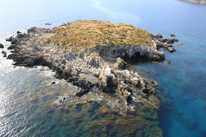 standard-self-drive-amathunta-private-boat-hire-in-latchi