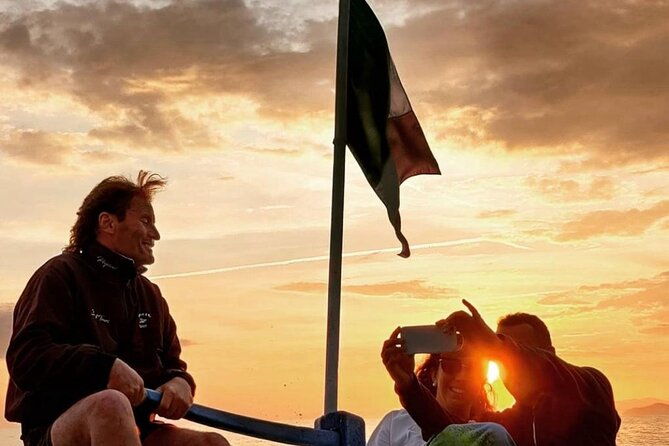 sunset-boat-tour-to-cinque-terre-with-aperitif-on-board