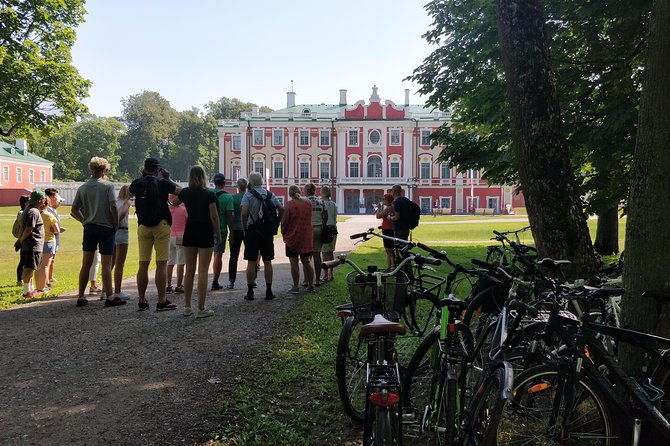tallinn-bicycle-sightseeing-tour