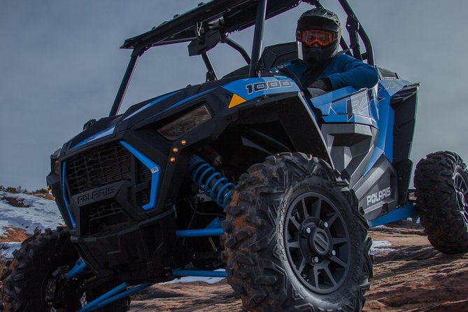 thrilling-guided-you-drive-hells-revenge-utv-tour-in-moab-ut