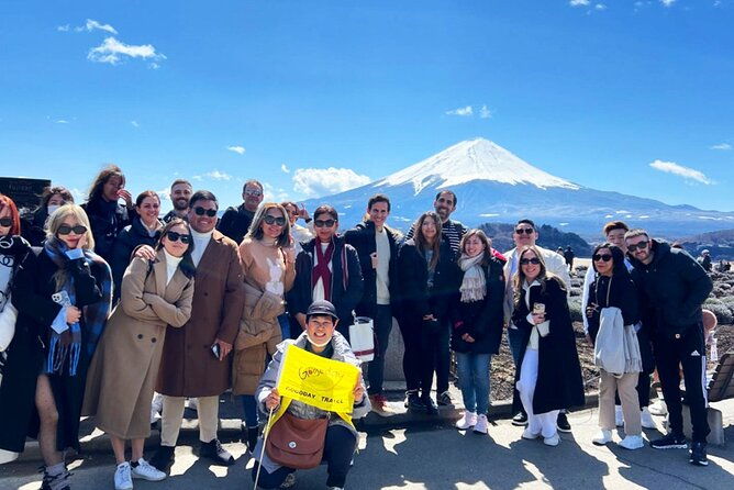 tokyo-day-tour-in-mt-fuji-lake-ashi-cruise-and-owakudani-cable