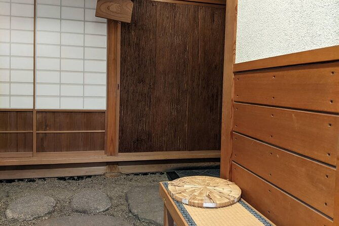 tokyo-learn-from-expert-for-a-real-matcha-experience