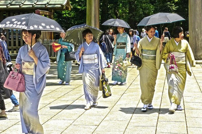 tokyo-walking-tour-with-professional-guide