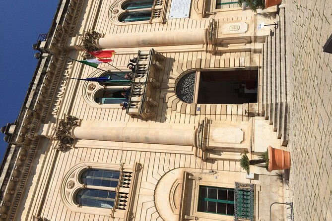 tour-of-montalbano