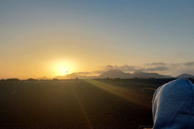 trekking-in-the-volcanoes-natural-park-in-a-small-group