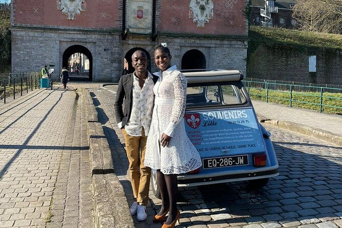 unique-tour-of-lille-by-convertible-2cv-1h00