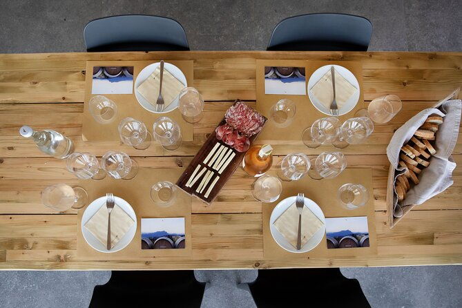 visit-and-wine-tasting-at-tenuta-la-ca