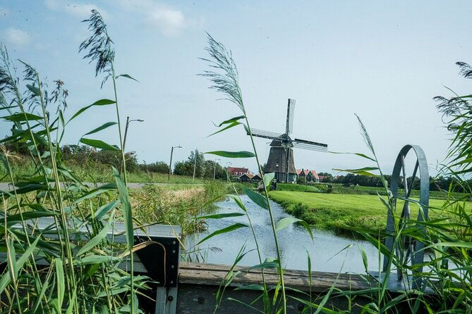 volendam-e-bike-rental-with-suggested-countryside-and-fisherman-village-route