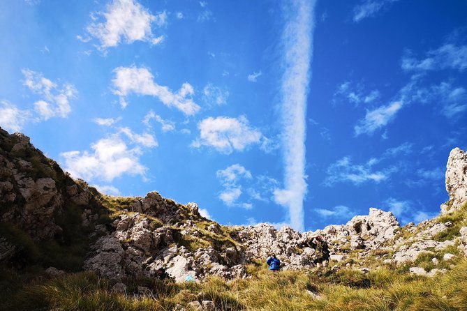 walk-around-faito-mountain-the-highest-point-of-the-amalfi-coast-and-sorrento-peninsula