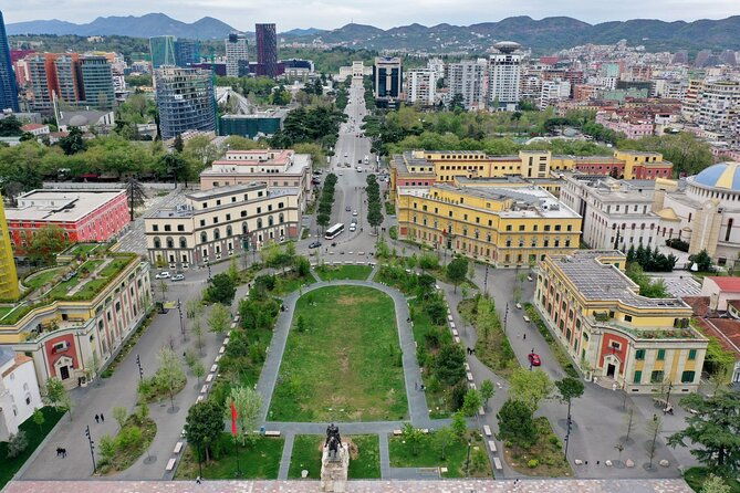 walking-tour-historic-jewels-in-tirana