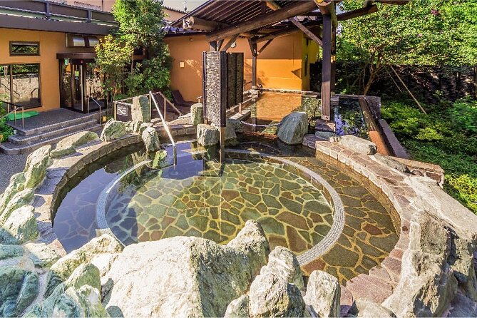 wellness-in-saitama-takedera-blowing-zen-meditation-hot-spring