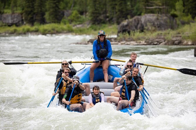 whitewater-rafting-in-jackson-hole-small-boat-excitement