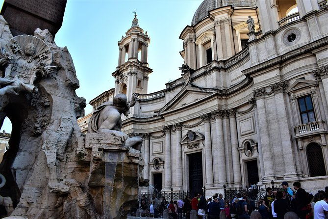 wow-tour-coliseum-vatican-squares-luxury-car-tickets-lunch