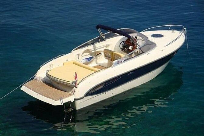 2-hour-private-tour-sailing-on-lake-como-with-aperitif