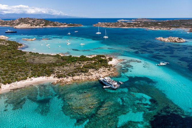 boat-trips-la-maddalena-archipelago-departure-from-la-maddalena