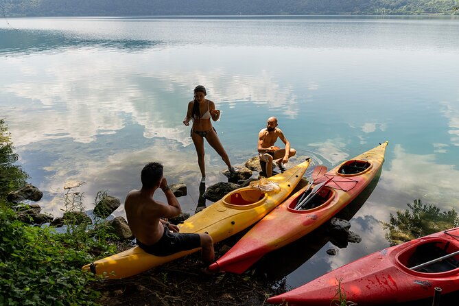 castel-gandolfo-lake-kayak-and-swim-tour