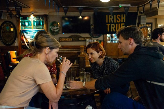 classic-irish-pubs-private-tour-of-dublin-live-music-beer-and-nightlife