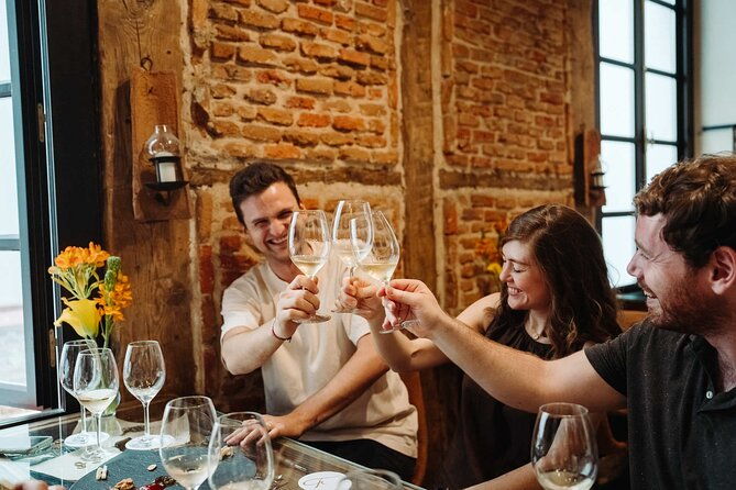 devour-madrid-small-group-evening-tapas-wine-tour