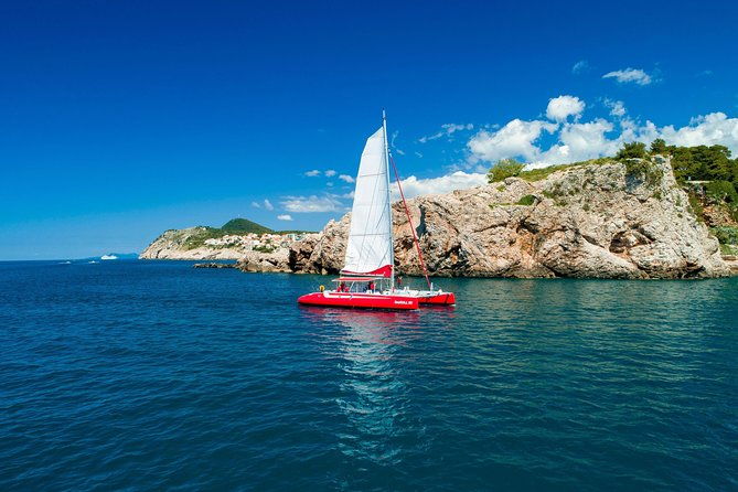 dubrovnik-sunset-catamaran-cruise-with-drinks