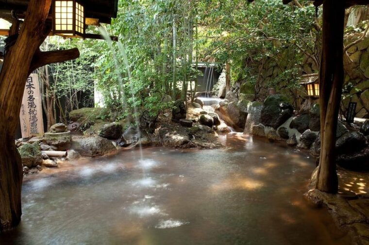 fukuoka-mt-aso-volcano-kurokawa-onsen-scenic-day-tour