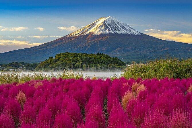 full-day-tour-at-mt-fuji-onsen-lake-kawaguchi-and-yamanaka