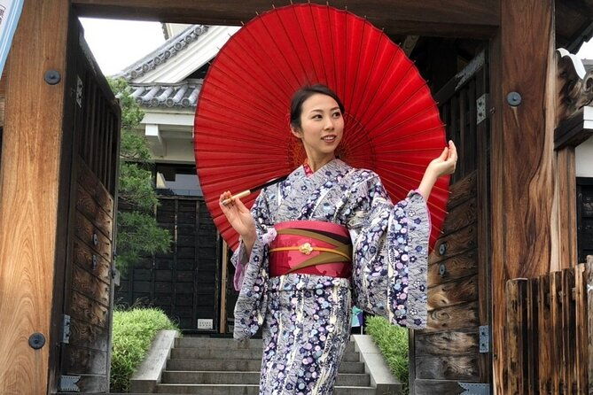 go-out-freely-wearing-a-traditional-kimono