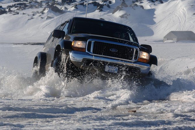 highlights-of-iceland-private-guided-super-jeep-tour