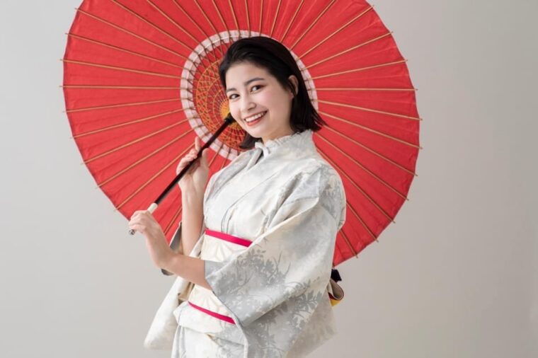 kagoshima-oshima-tsumugi-kimono-rental-with-dressing
