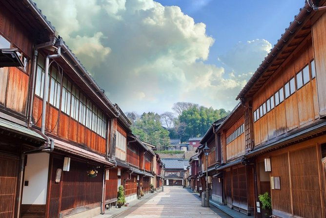 kanazawa-half-day-private-tour-local-highlights-hidden-gems