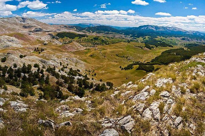 lukomir-nomad-village-hiking-from-sarajevo-local-lunch-included
