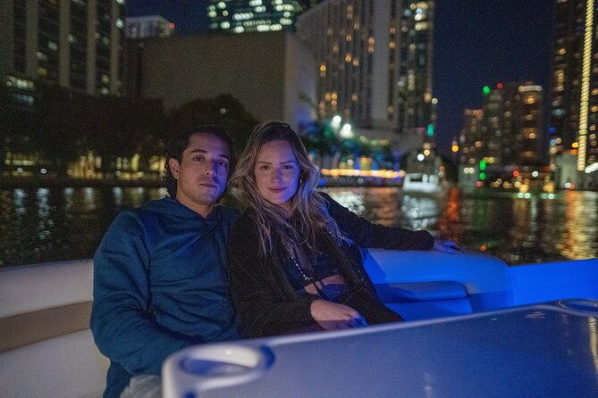 miami-2-hour-private-yacht-cruise-with-champagne