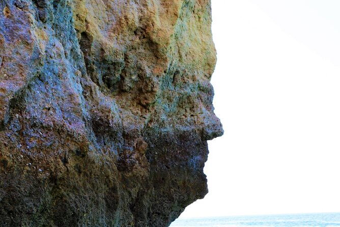 portimao-to-benagil-adrenaline-wave-90-minutes-cave-tour