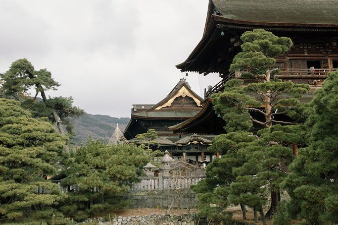 private-karuizawa-nagano-tour-bilingual-chauffeur