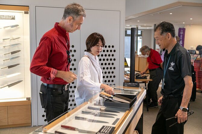private-knife-purchasing-tour-in-seki-gifu