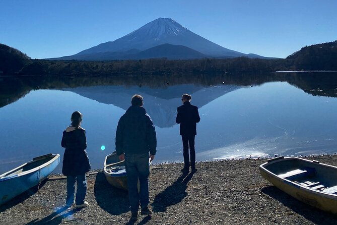 private-trekking-tour-at-the-foot-of-mount-fuji