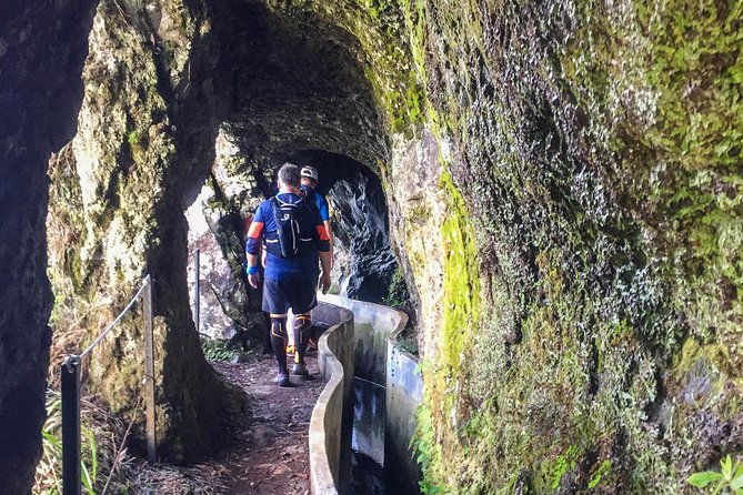 sea-2-mountain-running-tour-moderate-hard