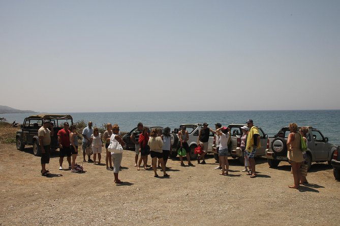 self-drive-4x4-jeep-safari-pick-ups-in-the-north