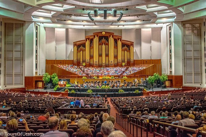 tabernacle-choir-performance-salt-lake-city-bus-tour