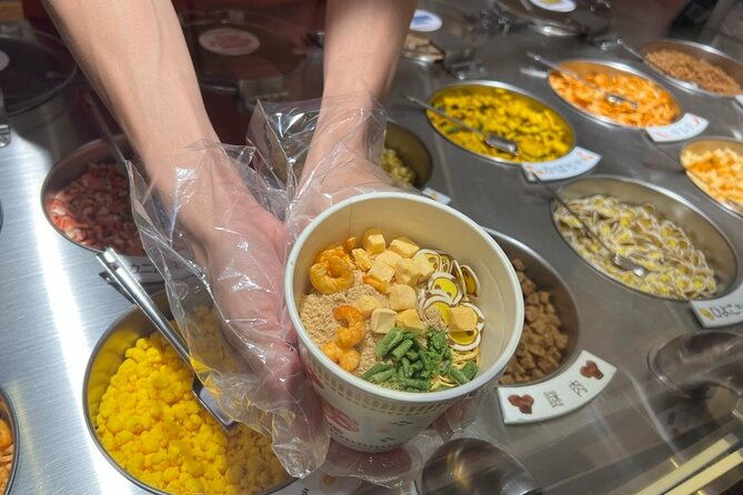 yokohama-cup-noodles-museum-and-chinatown-guided-tour-2