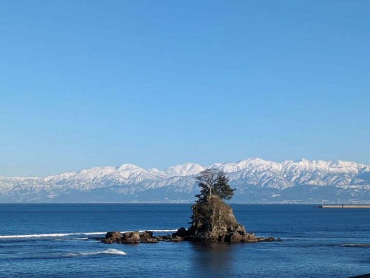 from-kanazawa-takaoka-metalworking-experience-toyama-bay