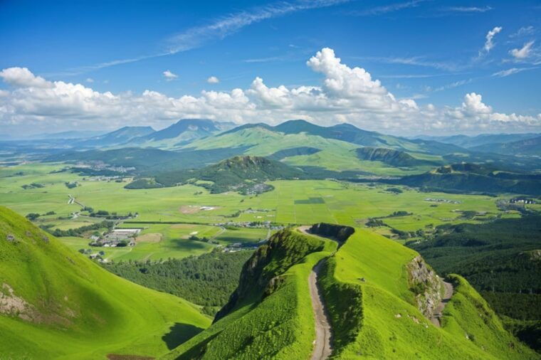 fukuoka-mt-aso-volcano-kurokawa-onsen-scenic-day-tour