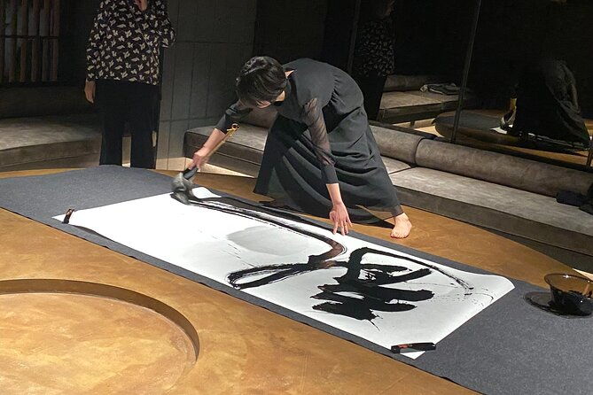 a-unique-calligraphy-experience-in-kyoto