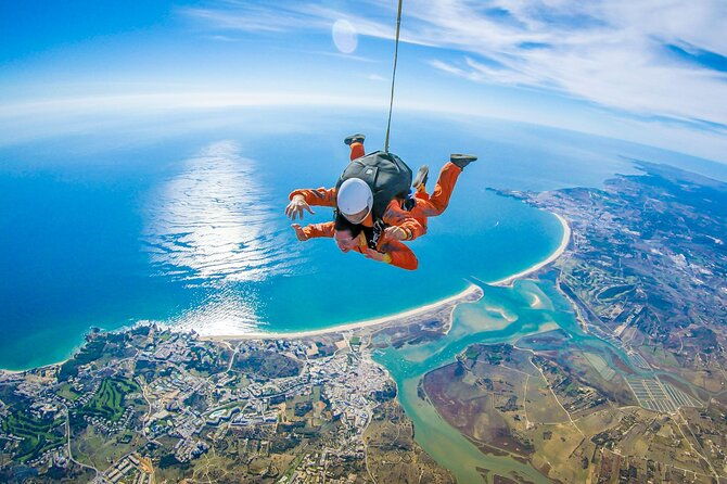 algarve-tandem-skydive-10k-ft-3000m