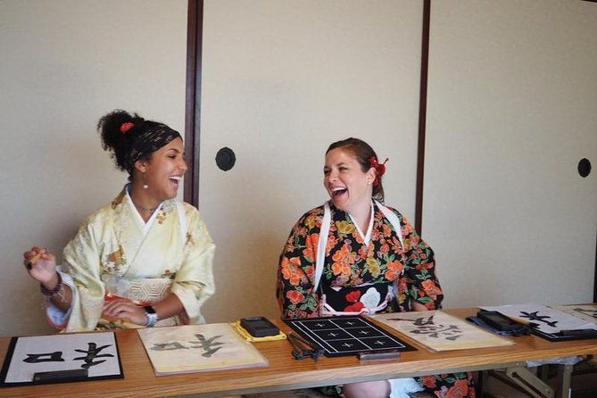 an-amazing-set-of-cultural-experience-kimono-tea-ceremony-and-calligraphy