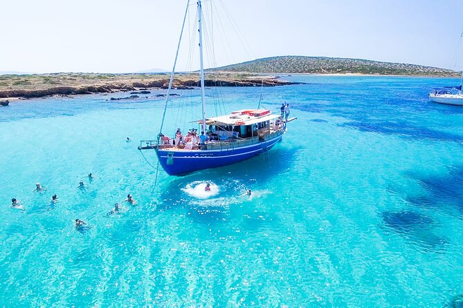 antiparos-despotiko-swim-explore-and-savor-lunch-from-paros